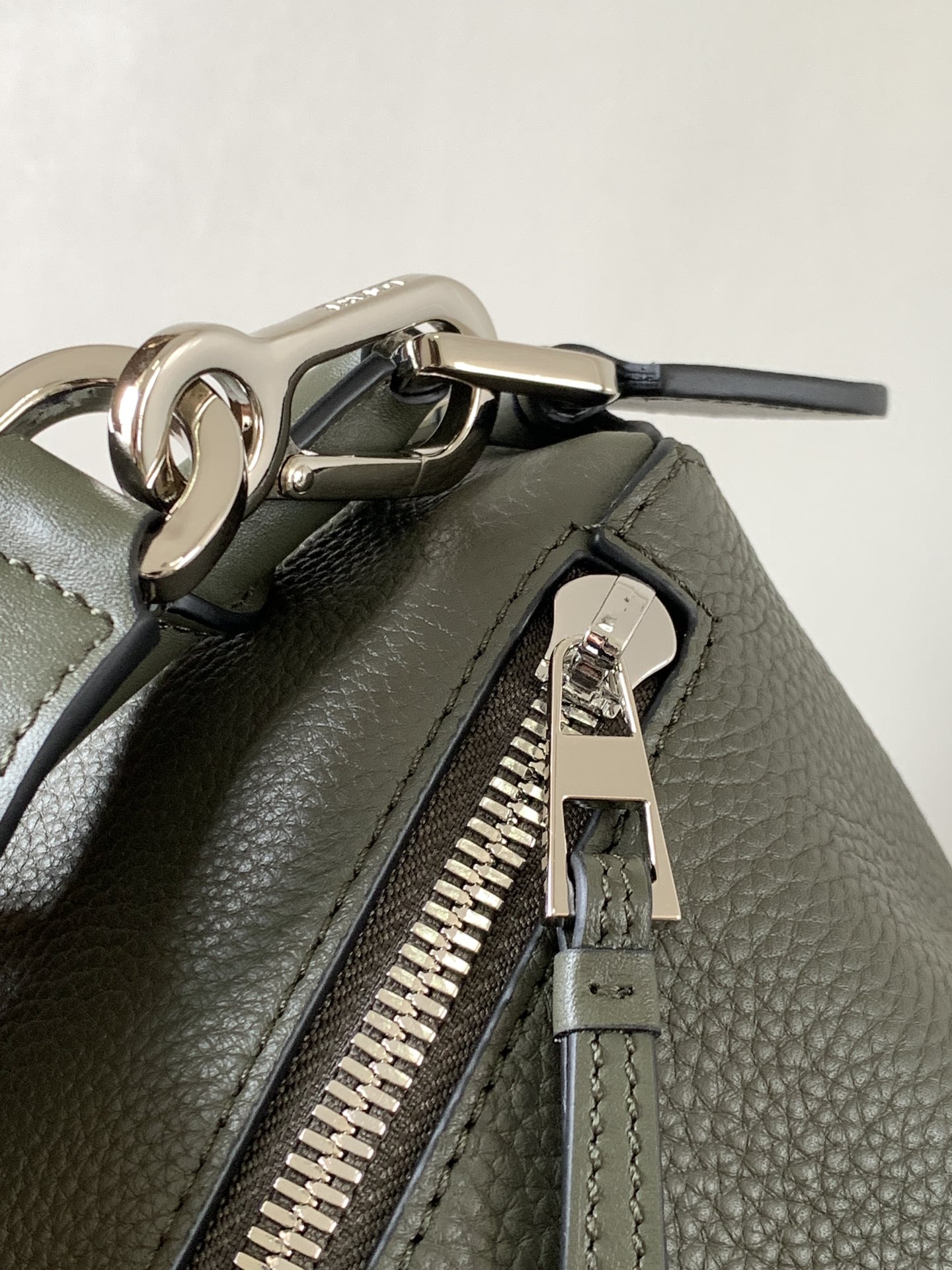 Loewe Puzzle Bags